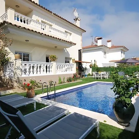 Villa Togo Lloret de Mar