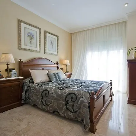 Togo * Lloret de Mar